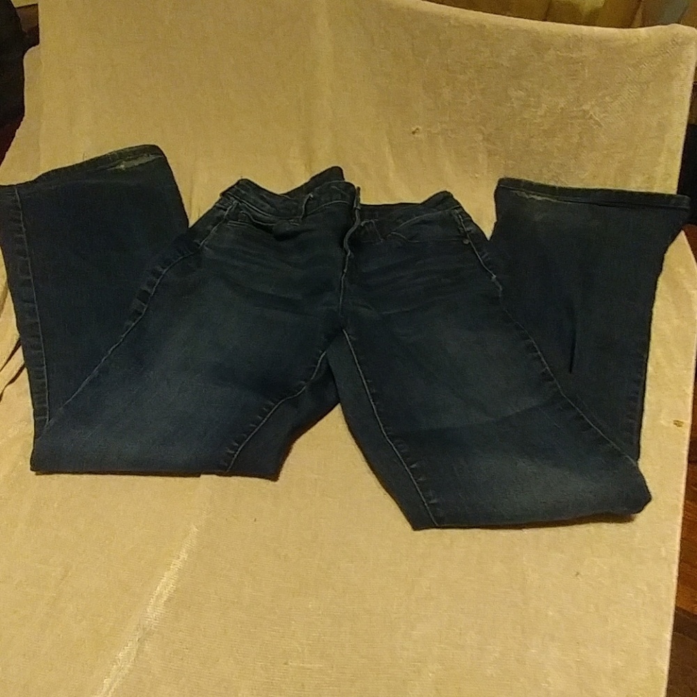 Jennifer Lopez bootcut jeans